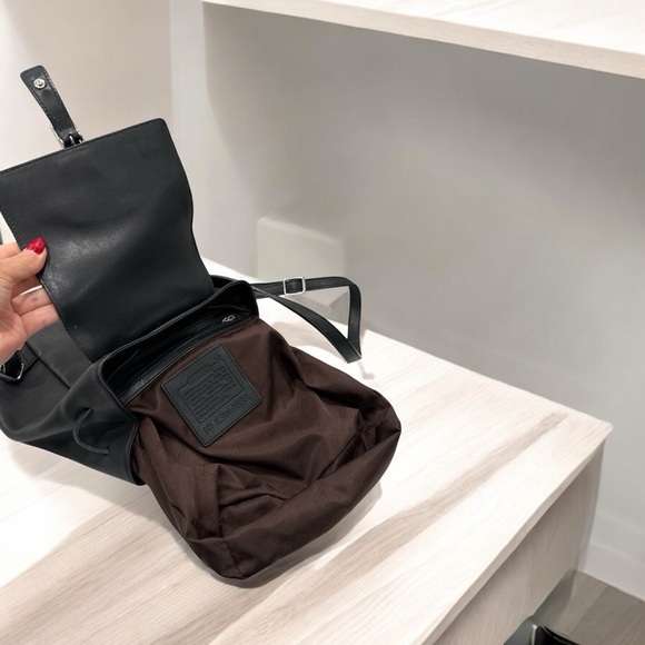 Coach Vintage Hampton Legacy Smooth Black Leather Backpack #9858 - Picture 5 of 14